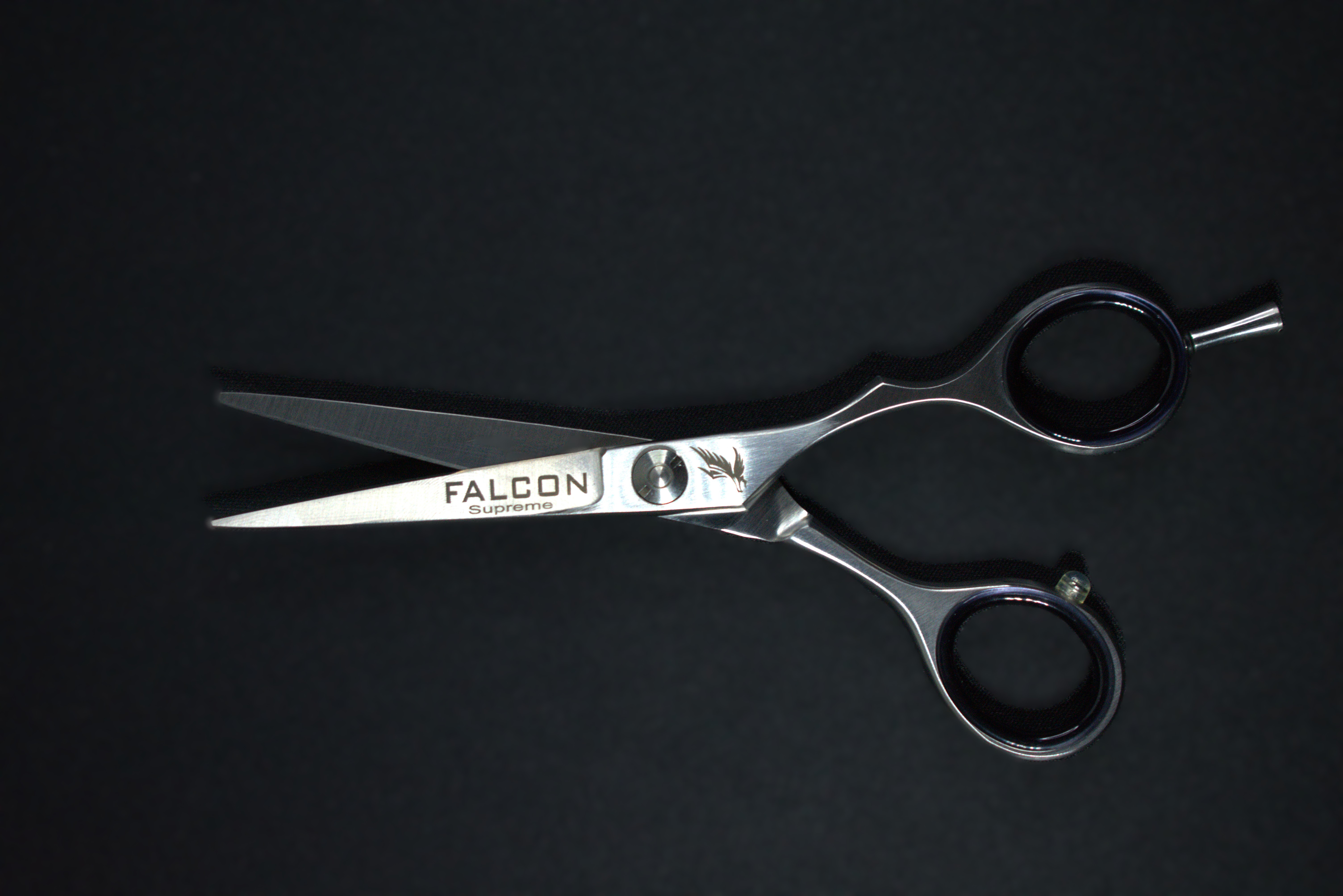 Professional Scissors Maintenance: Keep Your Tools Sharp and Reliable